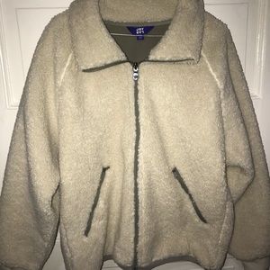 Cream Oversized Teddy jacket full zipped